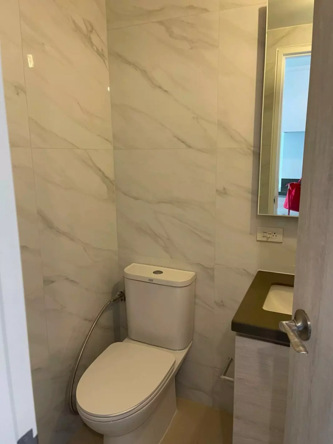 Newly Turned-over Studio Unit for RENT! — Studio in F.E. Zuellig Avenue, Mandaue City, Philippines — Photo 6