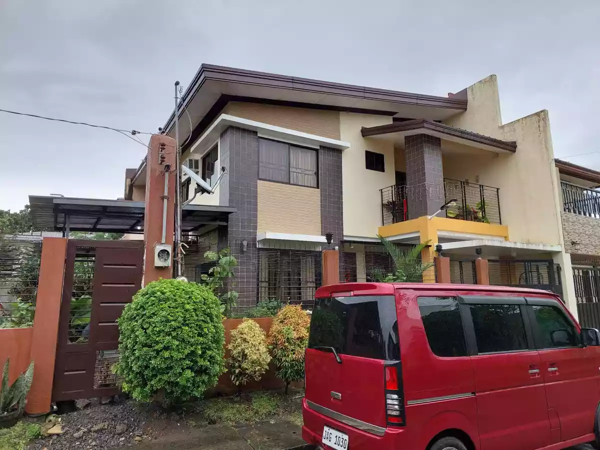Riverwalk Subdivision House & Lot 