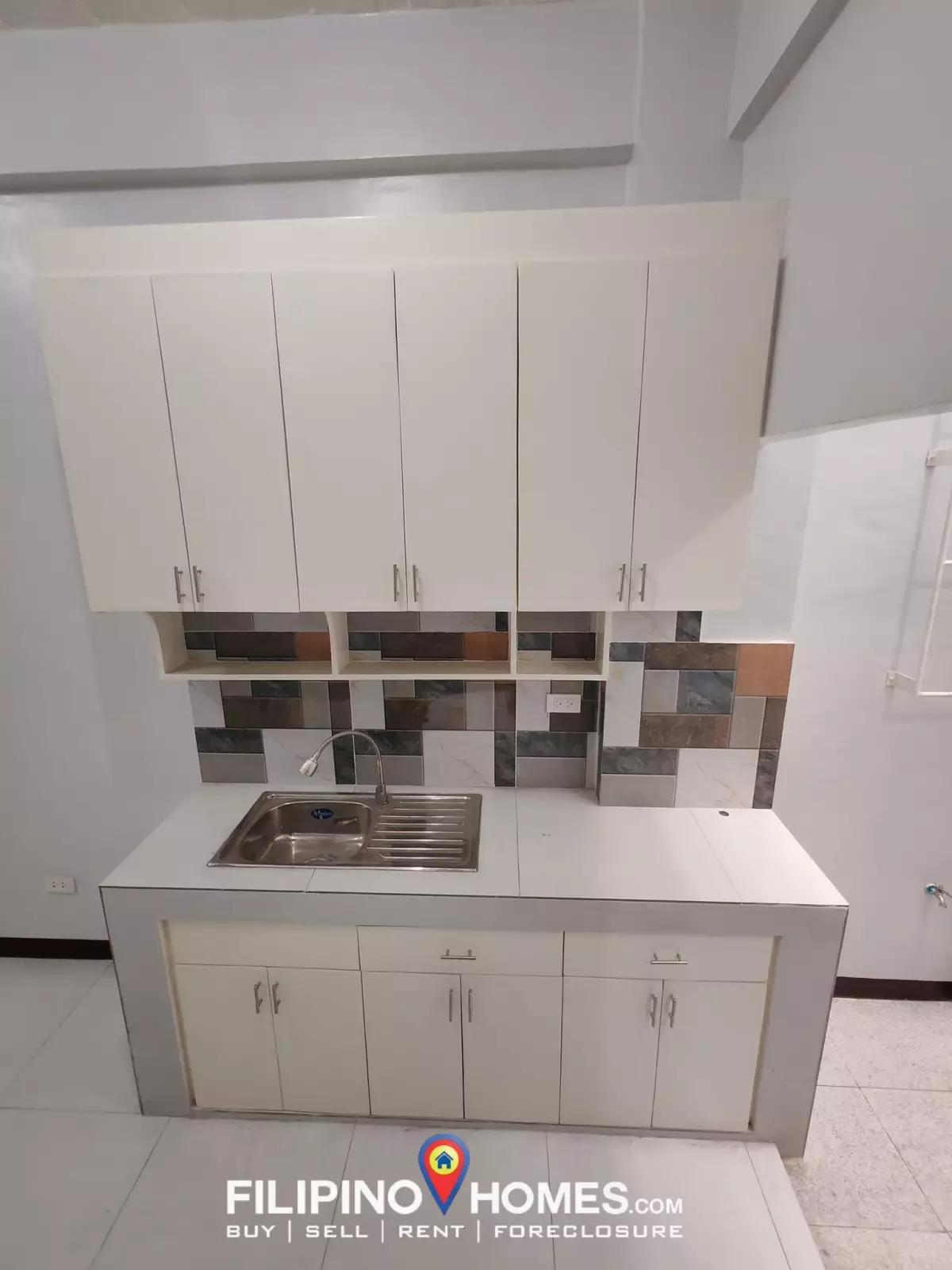 BRANDNEW TWO STOREY TOWNHOUSE FOR SALE - READY FOR OCCUPANCY NEAR UST SAMPALOC MANILA — Townhouse in Manila, Metro Manila, Philippines — Photo 5