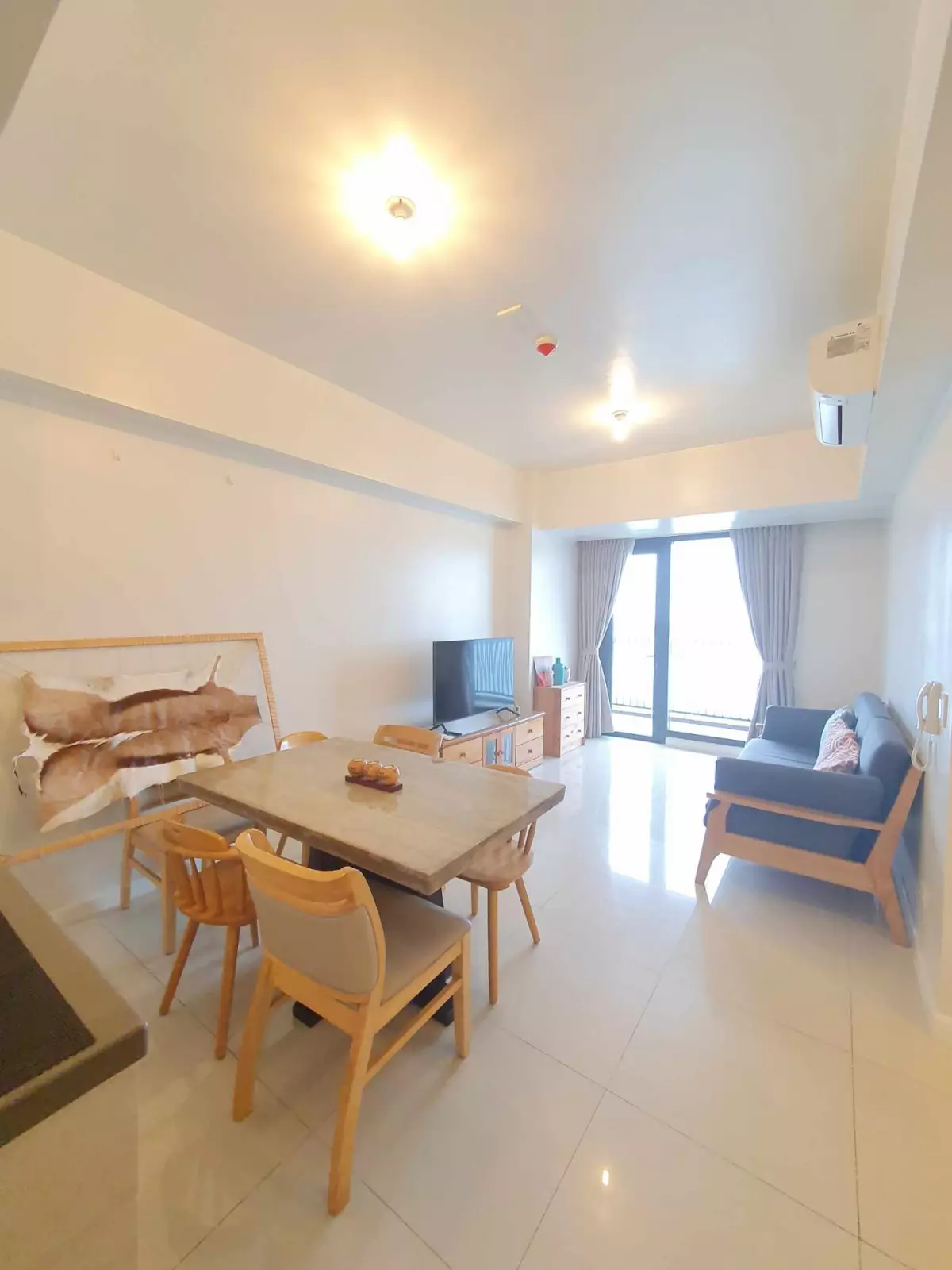 2 BEDROOM CONDO UNIT FOR RENT — 2 Bedrooms in F.E. Zuellig Avenue, Mandaue City, Philippines — Photo 3