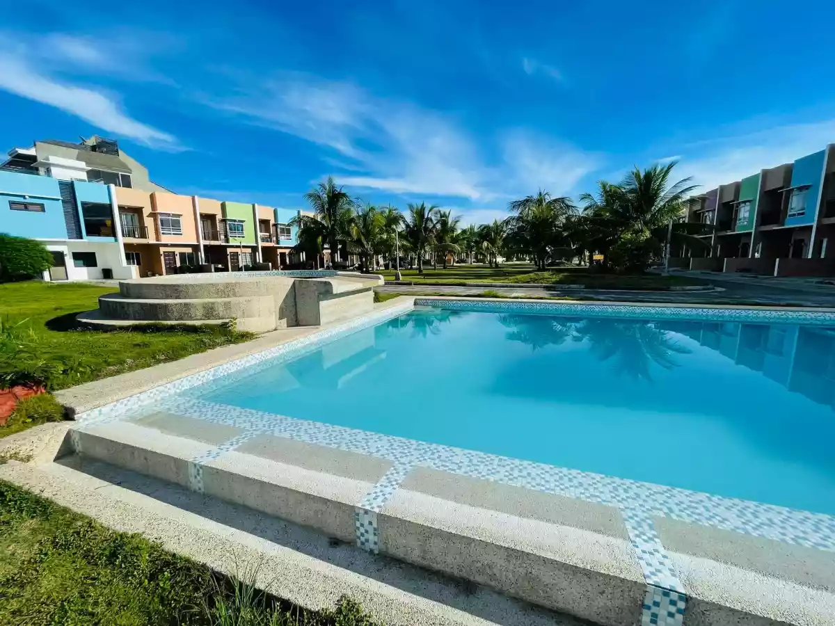 Ocean View Residence — Townhouse in Songculan, Dauis, Bohol — Photo 3