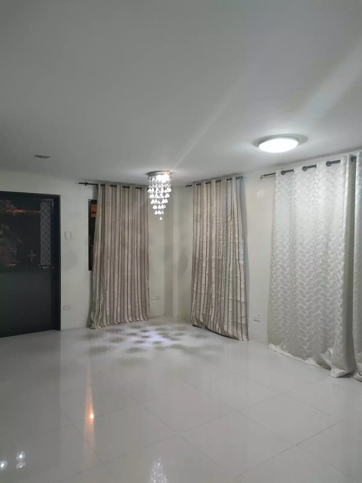 For Rent House and Lot — House and Lot in Central Nautical Hwy, Liloan, Cebu — Photo 6