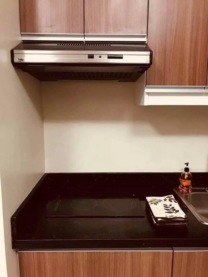 1 BEDROOM FURNISHED CORNER UNIT — 1 Bedroom in Cogon Ramos, Cebu City, Cebu — Photo 6