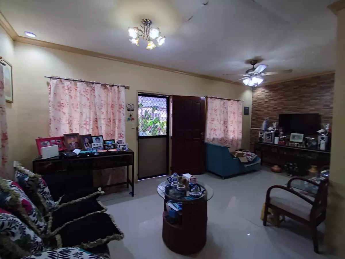 2-Bedroom Home with Dual Garages in San Isidro, General Santos City! - photo 5