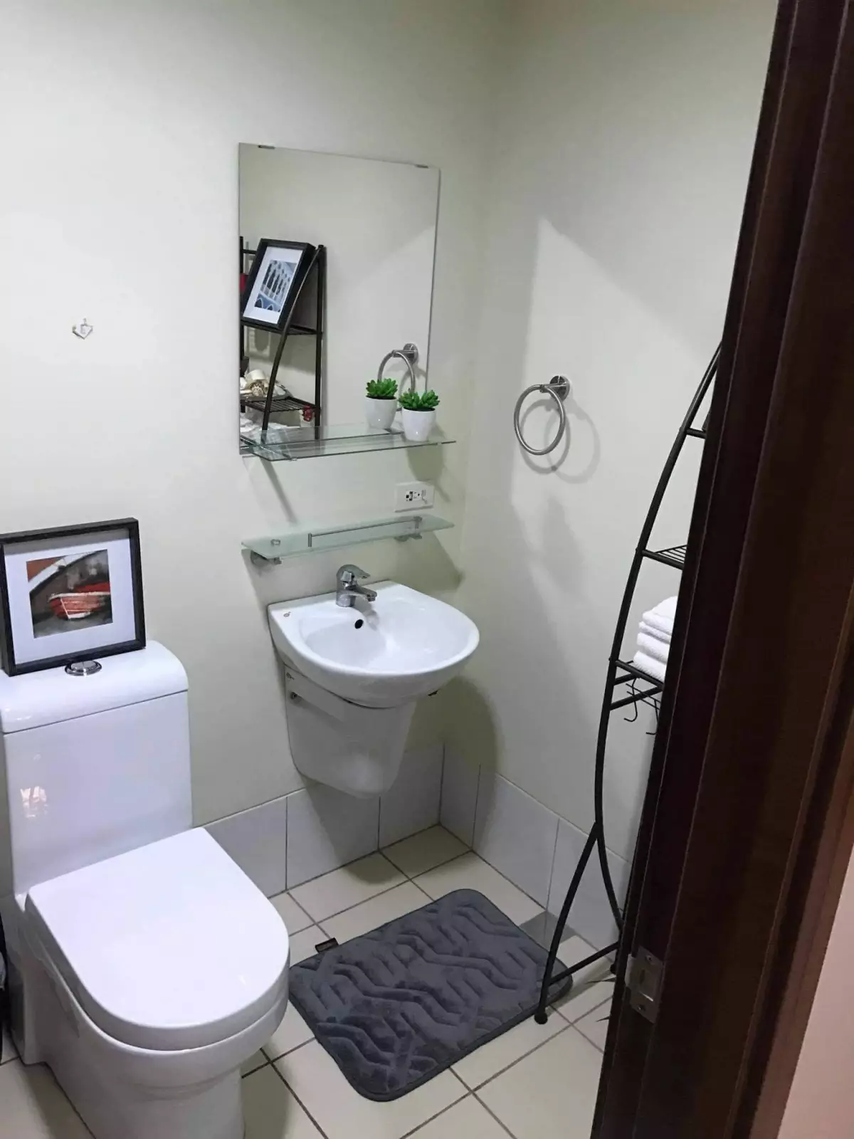 2 Studio Units For Sale at Horizons 101 - photo 3