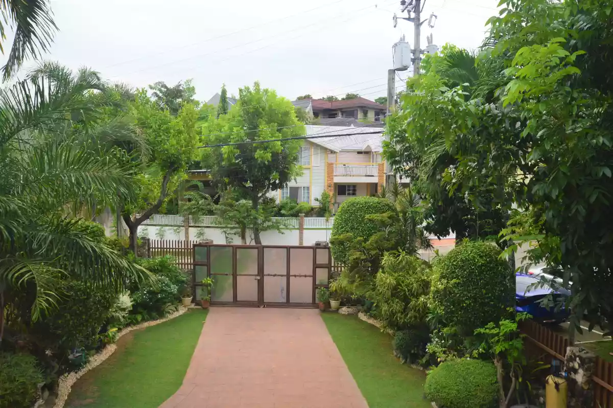 Garden Ridge house for SALE Cabancalan Mandaue City - photo 4