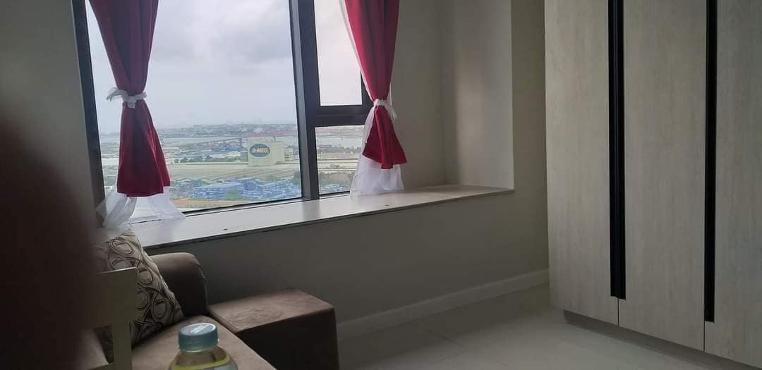 FULLY FURNISHED STUDIO UNIT - MANDANI BAY 