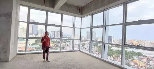 FOR SALE/ RENT OFFICE SPACE IN LATITUDE TOWER INSIDE AYALA BUSINESS CENTER