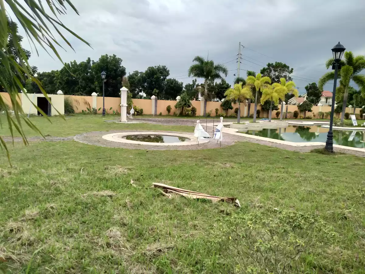Centro Verde 153 sqm Residential Lot Near Entrance - photo 5