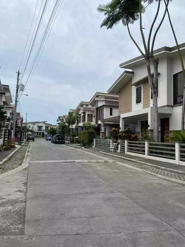 Damosa Fairlanes House for Sale — House and Lot in Diamond Avenue, Buhangin, Davao City — Photo 4