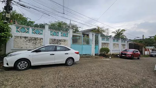 FOR SALE HOUSE AND LOT IN V & G