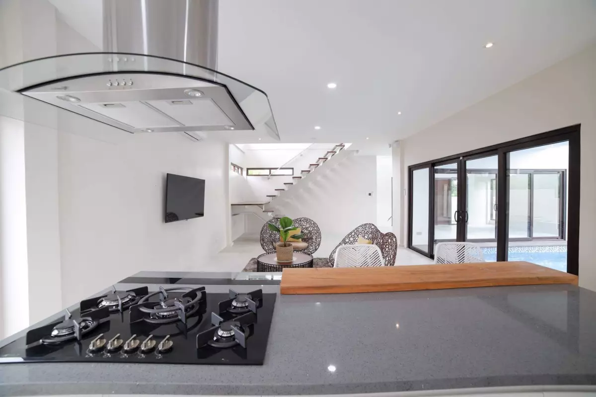 Open photo 13 of 21 — Brand New Resort Home With White Sand Beach In Mactan