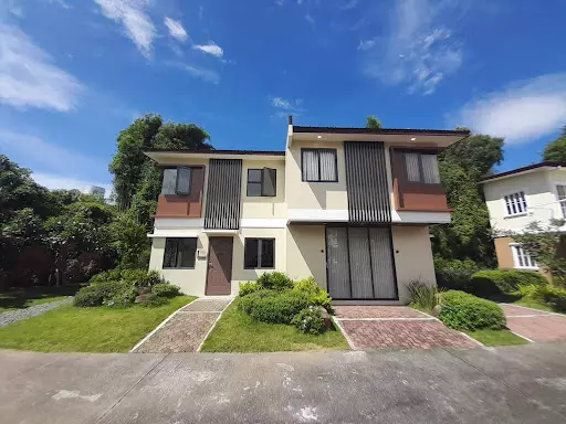 Open photo 12 of 21 — Minami Residences, Hanna Quadruplex