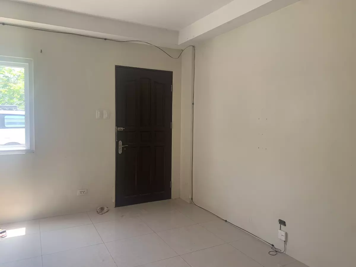 3 Bedroom Duplex Unit for rent — House and Lot in Burgos Street, Talisay, Cebu — Photo 7