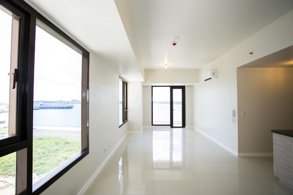 For Sale Condominium in Mandaue!!! (MANDANI Bay - Seaview w/ Parking) — 3 Bedrooms in F.E. Zuellig Avenue, Mandaue City, Philippines — Photo 5