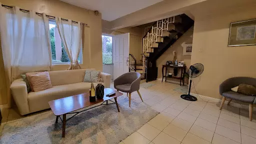 FOR SALE HOUSE IN PASADENA GUADALUPE CEBU CITY — House and Lot in Cebu City, Cebu, Philippines — Photo 5