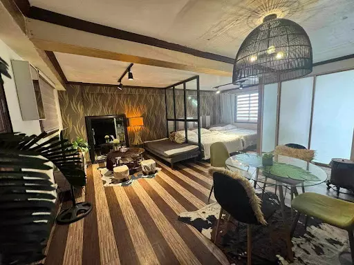 COZY BIG STUDIO AT 36.5SQM IN MACTAN — Studio in Lapu-Lapu City, Cebu, Philippines — Photo 3