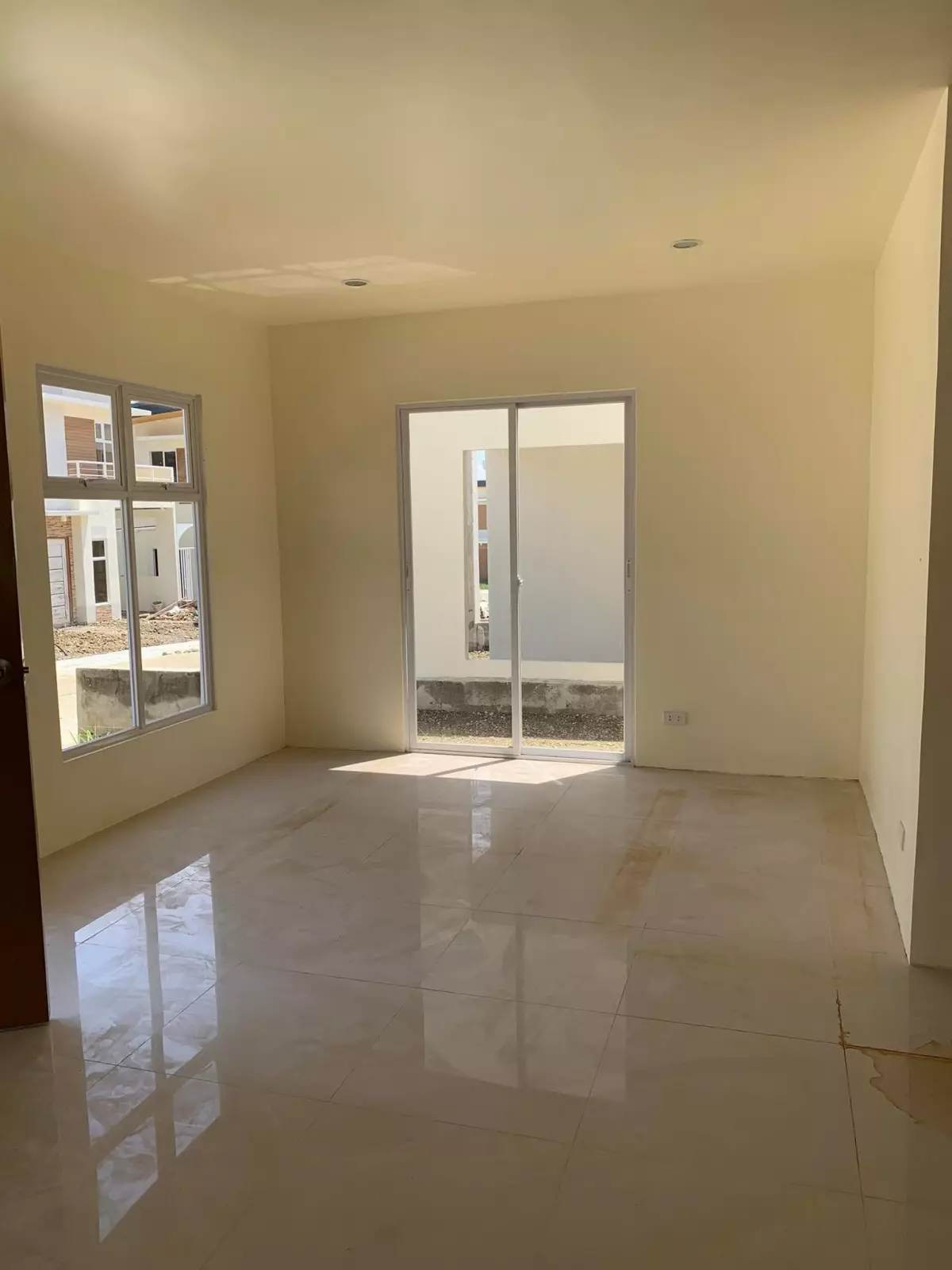 Velmiro Heights Anandi uptown for assume ready for Occupancy — House and Lot in Cagayan de Oro, Misamis Oriental, Philippines — Photo 2