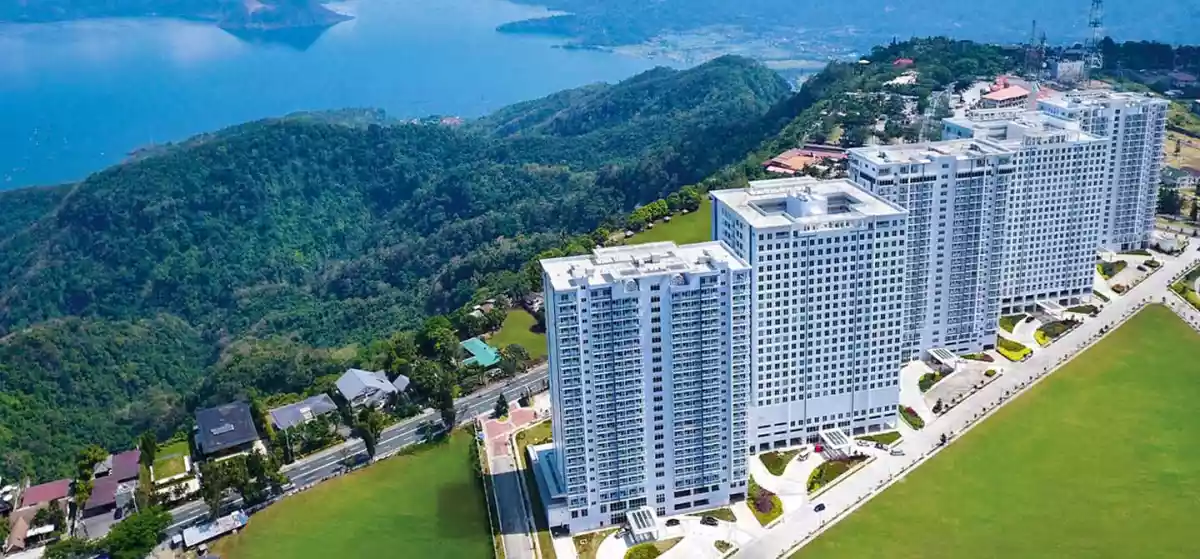 Ready to occupy/Fully furnished condo unit in Tagaytay.