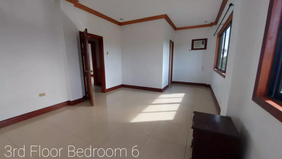Open photo 11 of 12 — Rush house and lot for sale