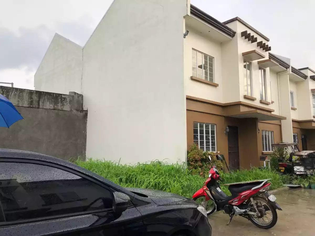 Bayswater House and Lot For Sale — House and Lot in Pooc, Talisay, Cebu — Photo 2