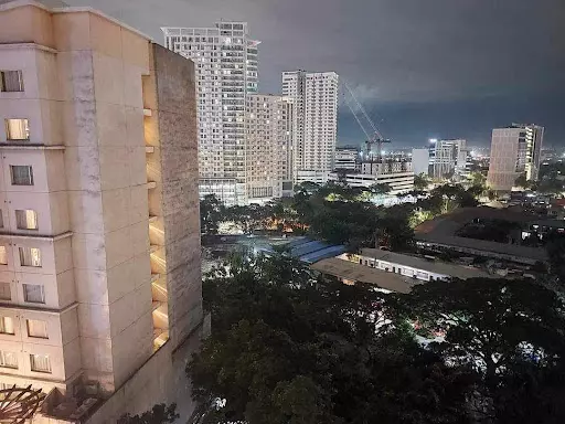 Open photo 16 of 17 — Cityscape Grand Tower 25k/month or 35k/monthly all-in, with Balcony