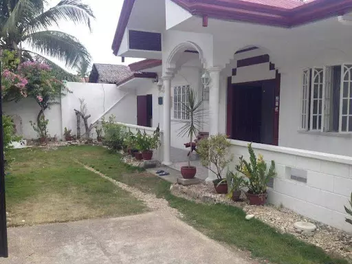 Bungalow Villa in Oslob — House and Lot in Oslob, Cebu, Philippines — Photo 3