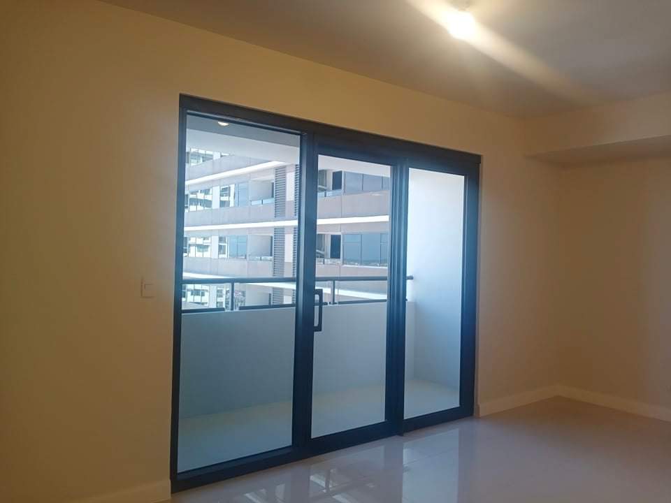 One Bedroom in ALCOVES with parking for rent near Ayala Cebu Business Park  - photo 2