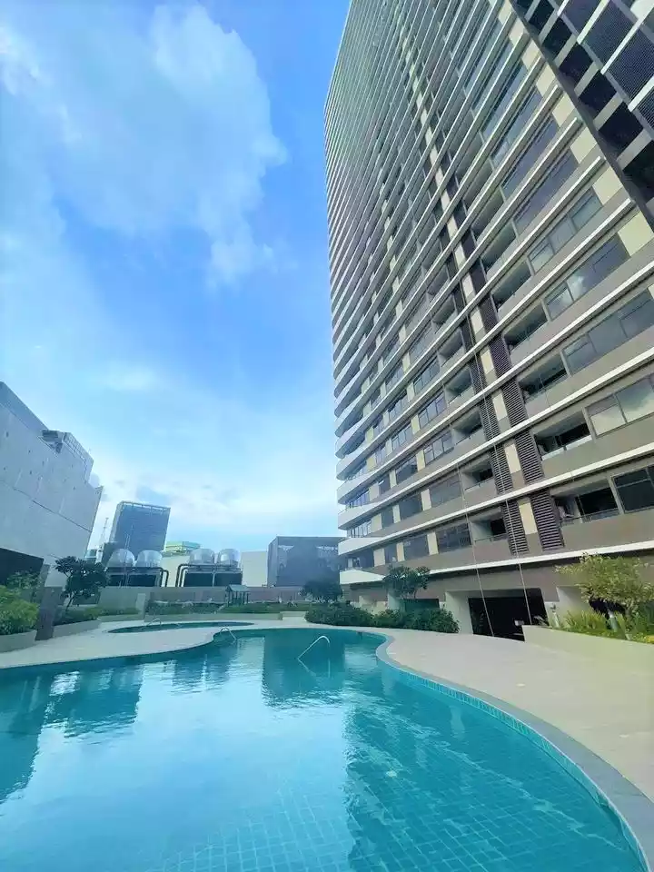1Bedroom Alcoves for SALE Cebu Business Park with parking