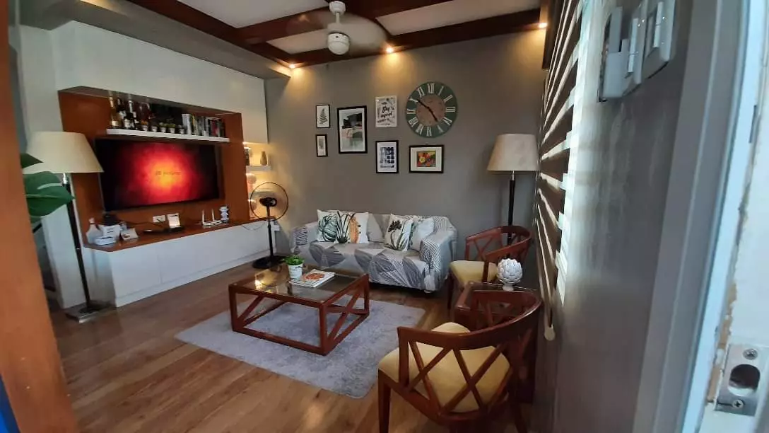 FOR SALE/ASSUME DUPLEX UNIT IN MALIBU RESIDENCES TALISAY CEBU - photo 2