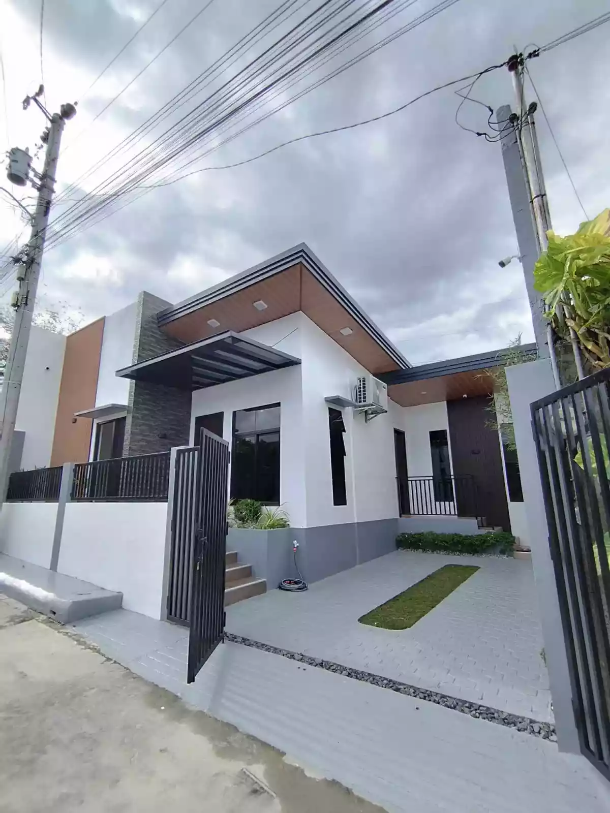 House and Lot for Sale — House and Lot in Unnamed Road, Buhangin, Davao City — Photo 4