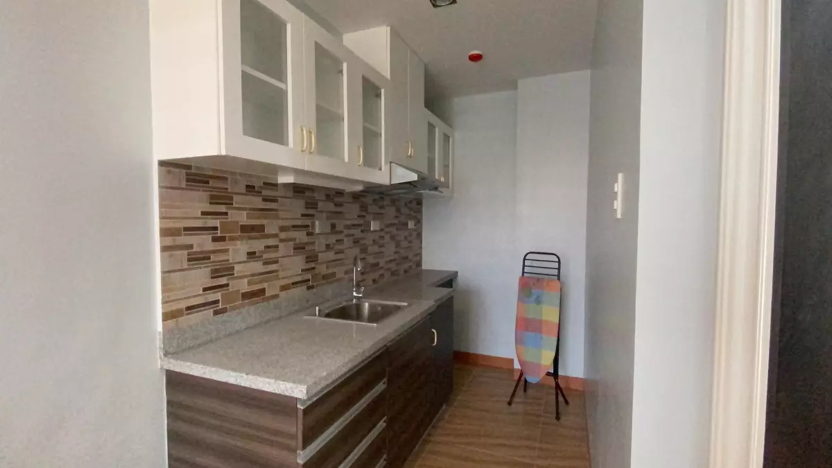 AppleOne Banawa Heights Residential Condominium, Banawa Cebu City  - photo 5