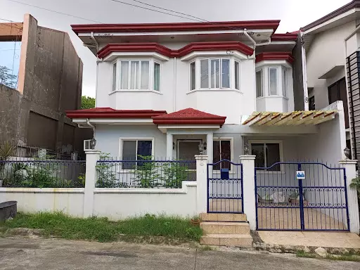 Singe-Attached House and Lot for Sale in Briza Consolacion — House and Lot in Consolacion, Cebu, Philippines — Photo 2