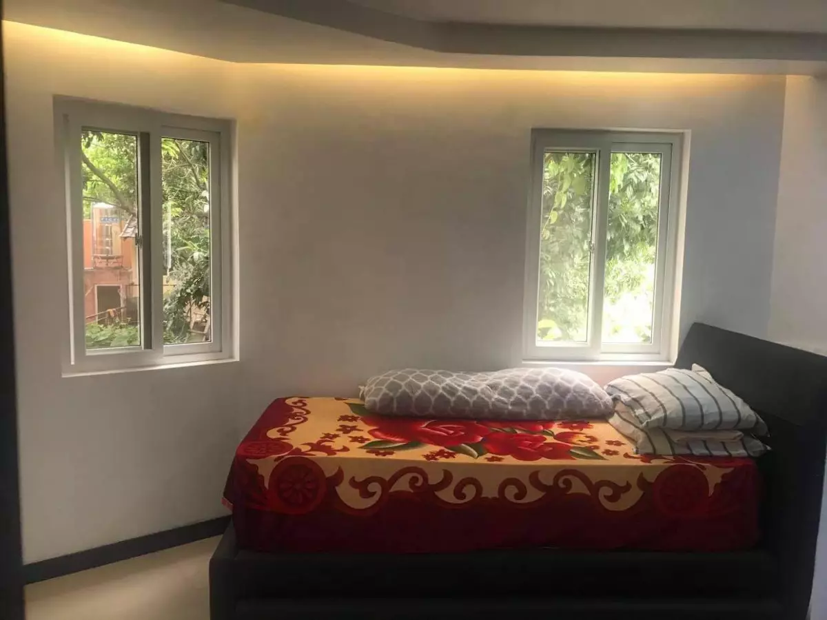 Elegance House & Lot for SALEðŸ¡ - photo 7