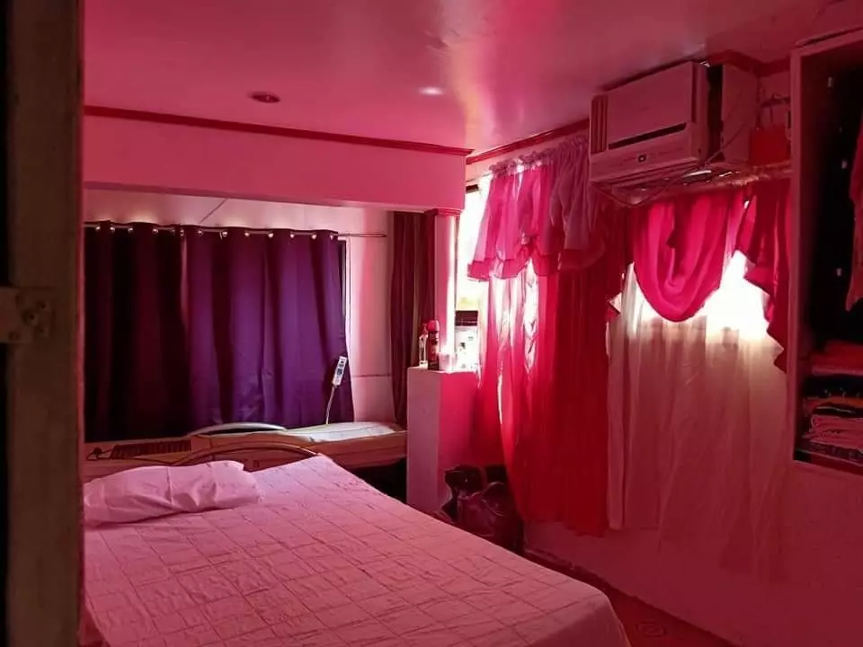 Commercial Building - photo 3