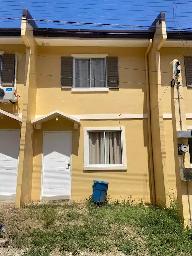 La sandra heights