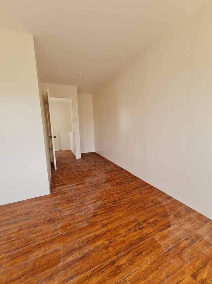 Ready for Occupancy - Gardenbloom South  - photo 4