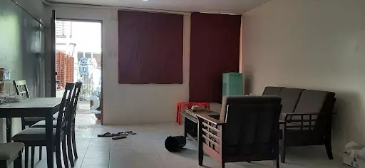 Open photo 19 of 20 — 2 Storey combined Townhouse in Banawa