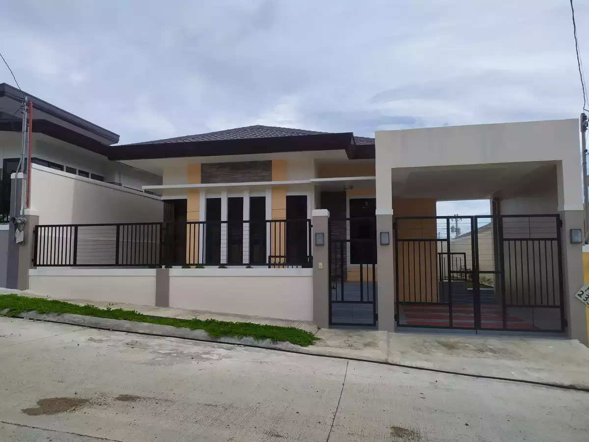 THE MOST LUXURIOUS SUBDIVISION WITH GREAT AMENITIES LOCATED AT THE HEART OF THE CITY — Residential Lot in Davao del Sur, Philippines — Photo 5