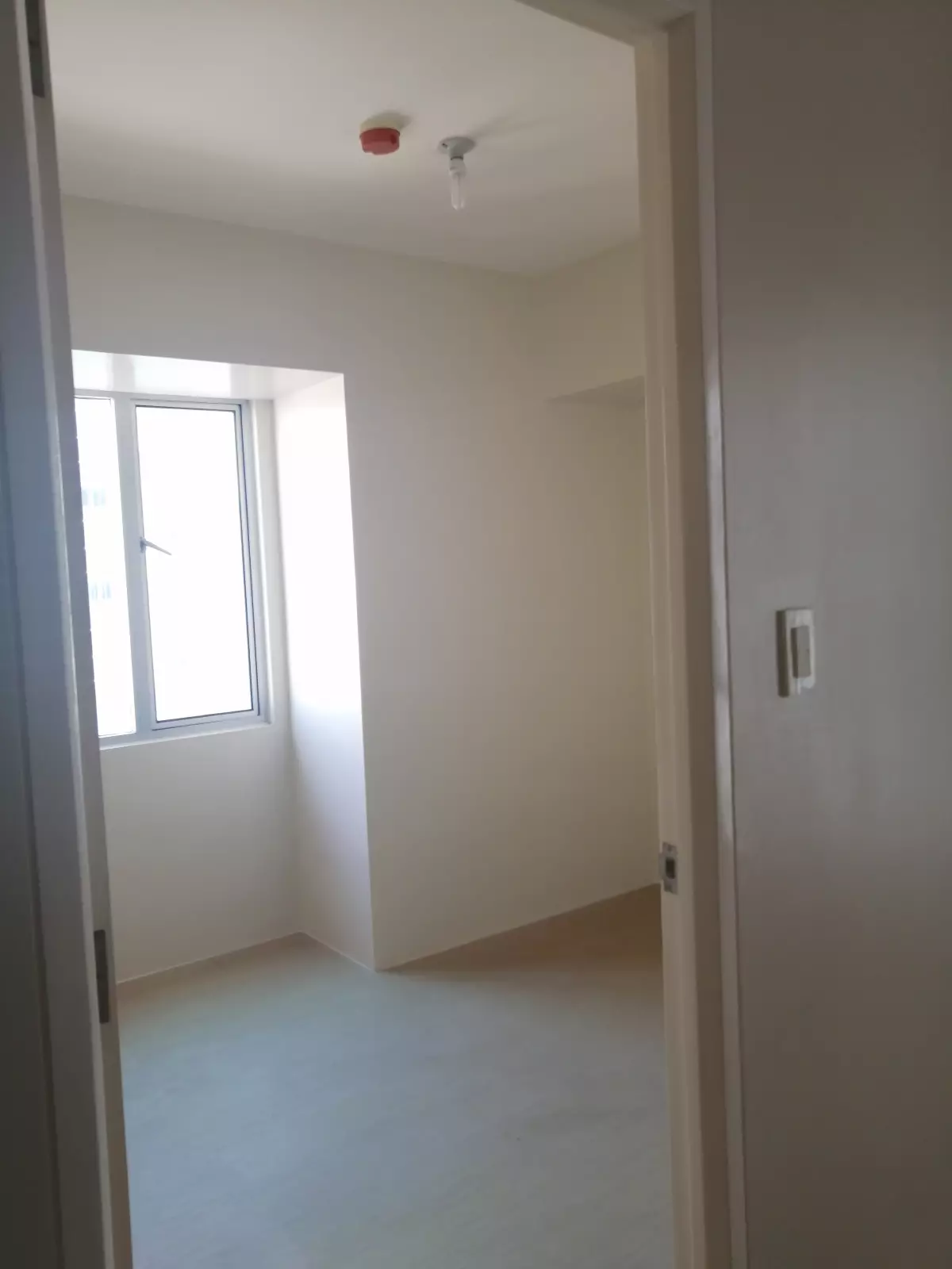 Foreclosed New 2BR Unit Avida Tower2 at IT Park Lahug Cebu City For Sale - photo 5