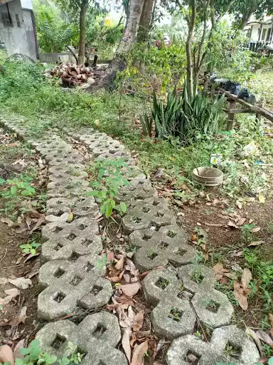 Open photo 19 of 23 — LOT WITH UNFINISH BUILDING 