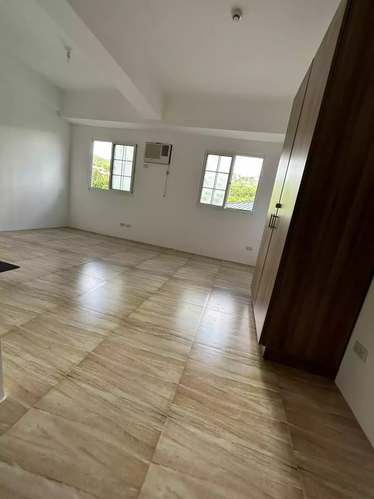 SACRIFICE SALE STUDIO CORNER UNIT IN APPLEONE BANAWA HEIGHTS — Studio in Cebu City, Central Visayas, Philippines — Photo 6