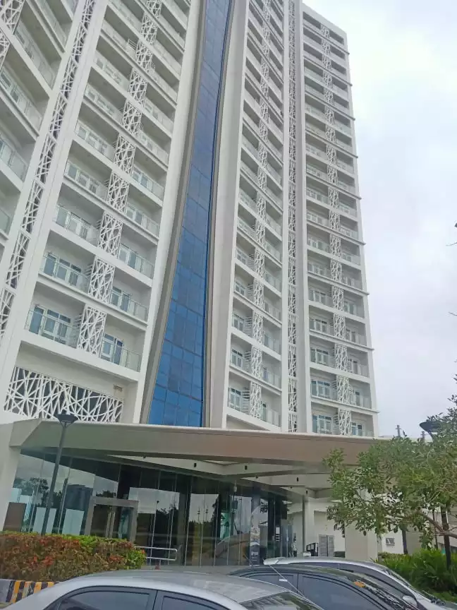 Rush Sale lot only at Discovery Bay Residences/ beach front — Beach Lot in Lapu-Lapu City, Cebu, Philippines — Photo 5