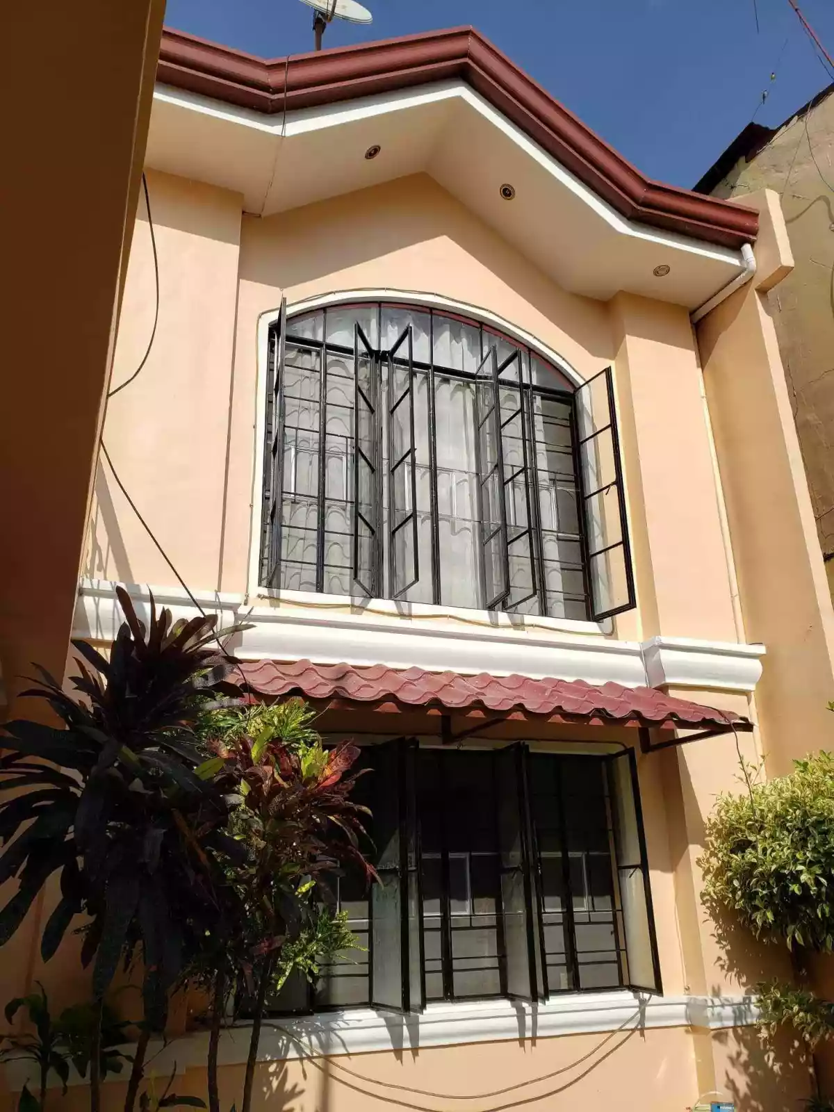 House and Lot in Minglanilla City Cebu  - photo 3