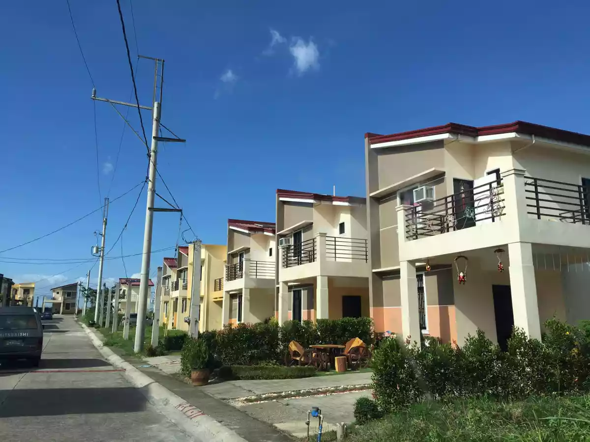 FOR SALE 2 BEDROOM-CINTA DESSA, SILANG CAVITE - photo 4