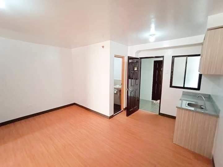 Deca Tisa 2 BR, For Assume — 2 Bedrooms in Naya Road, Cebu City, Cebu — Photo 3