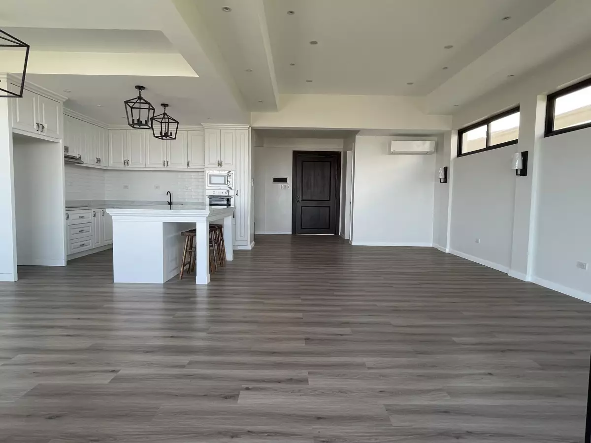 HOUSE AND LOT FOR SALE IN SOUTH HILLS TISA LABANGON  - photo 6