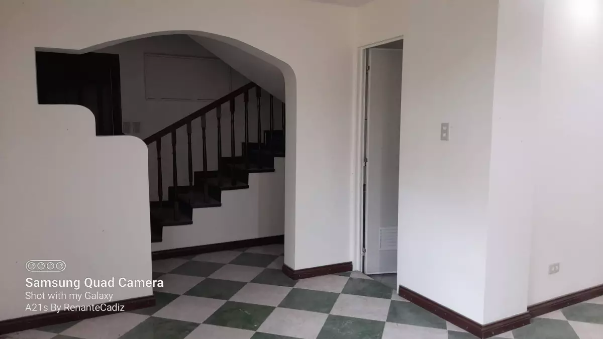 For Sale 3BR House and Lot With Store Laguerta Lahug Cebu City — House and Lot in Laguerta, Cebu City, Cebu — Photo 4