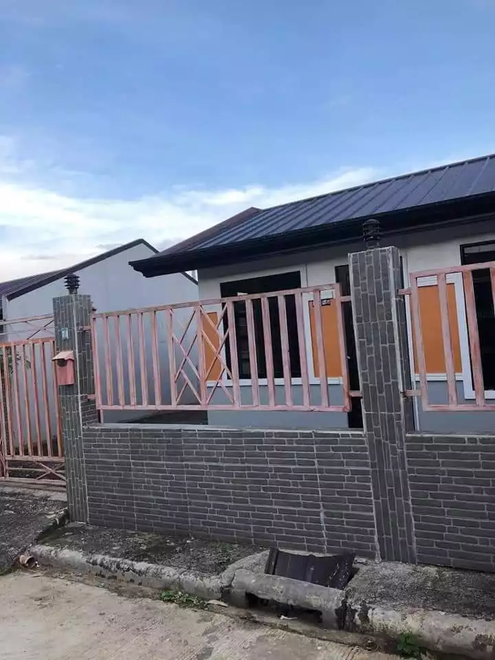 Amazingâ—House and Lot Single Attached Located at The South in Davao City - photo 2