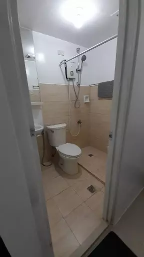 1BR Condo FOR SALE — 1 Bedroom in Cebu City, Cebu, Philippines — Photo 4